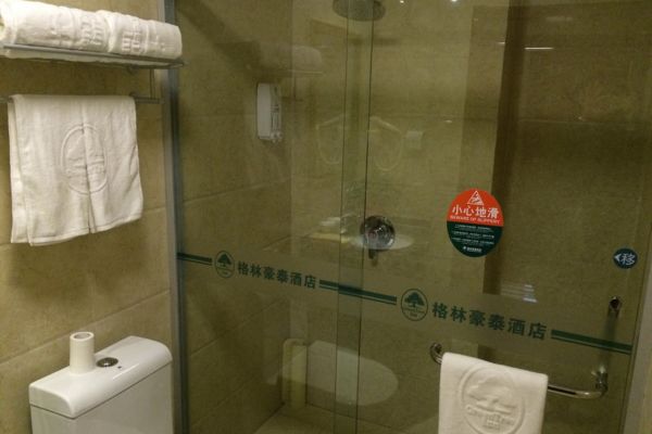 GreenTree Inn GuoYang ShengLi Road FuYang Commercial Building Express Hotel (Bozhou)